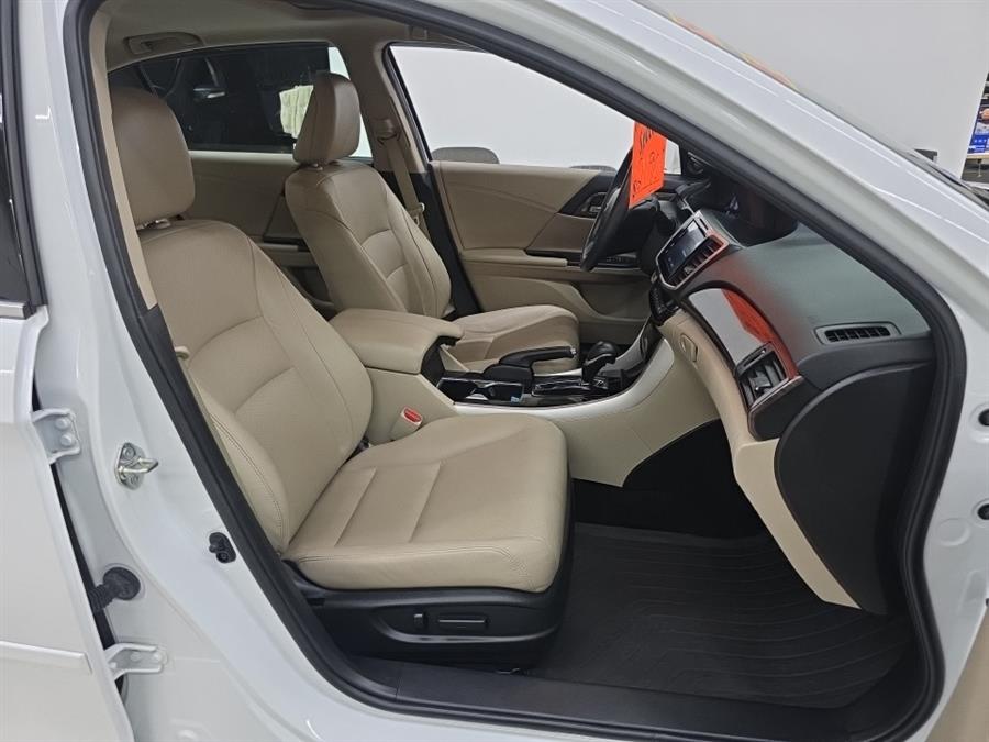 2017 Honda Accord Sedan Touring Auto, available for sale in West Haven, Connecticut | Auto Fair Inc.. West Haven, Connecticut 2017 Honda Accord Sedan Touring Auto, available for sale in West Haven, Connecticut | Auto Fair Inc.. West Haven, Connecticut