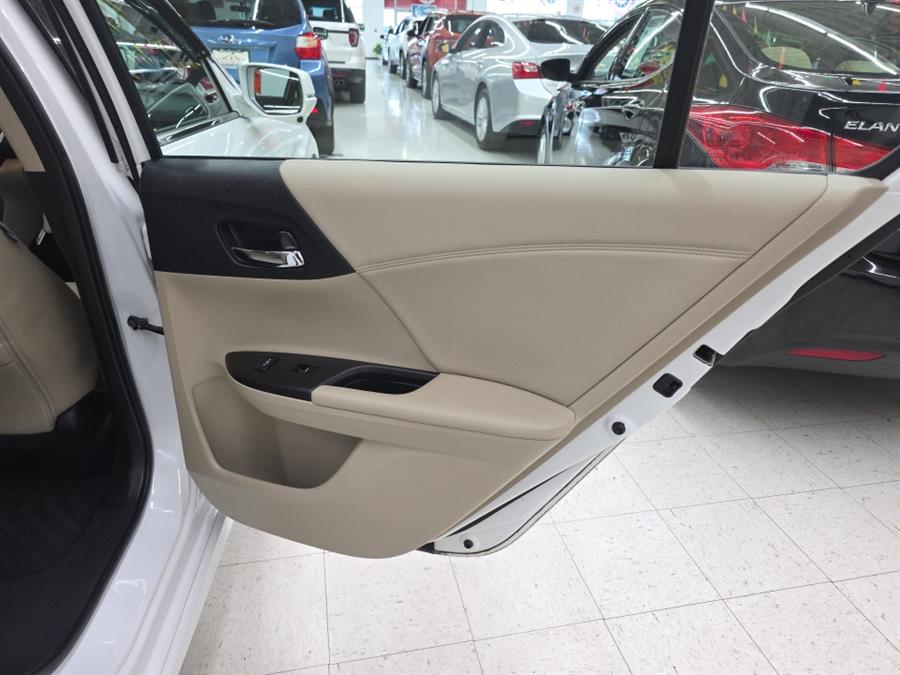 2017 Honda Accord Sedan Touring Auto, available for sale in West Haven, Connecticut | Auto Fair Inc.. West Haven, Connecticut 2017 Honda Accord Sedan Touring Auto, available for sale in West Haven, Connecticut | Auto Fair Inc.. West Haven, Connecticut