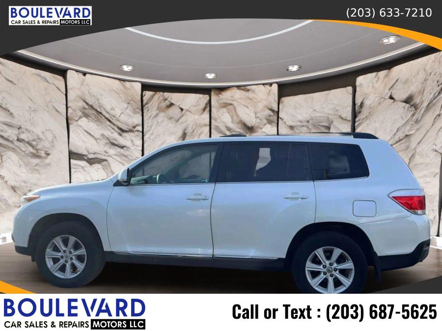 Used 2012 Toyota Highlander in New Haven, Connecticut | Boulevard Motors LLC. New Haven, Connecticut
