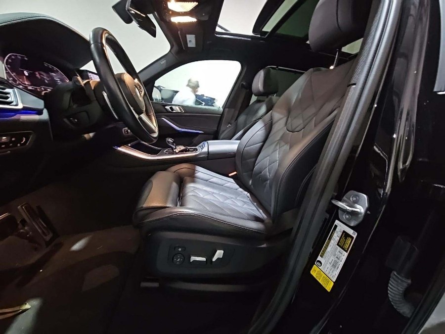 2023 BMW X5 sDrive40i Sports Activity Vehicle, available for sale in Franklin Square, New York | Luxury Motor Club. Franklin Square, New York 2023 BMW X5 sDrive40i Sports Activity Vehicle, available for sale in Franklin Square, New York | Luxury Motor Club. Franklin Square, New York