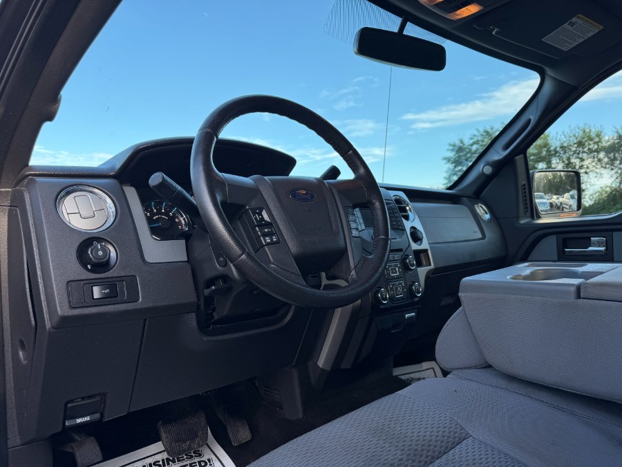 2013 Ford F-150 XLT photo 13