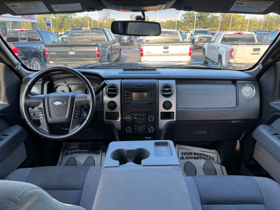 2013 Ford F-150 XLT photo 17