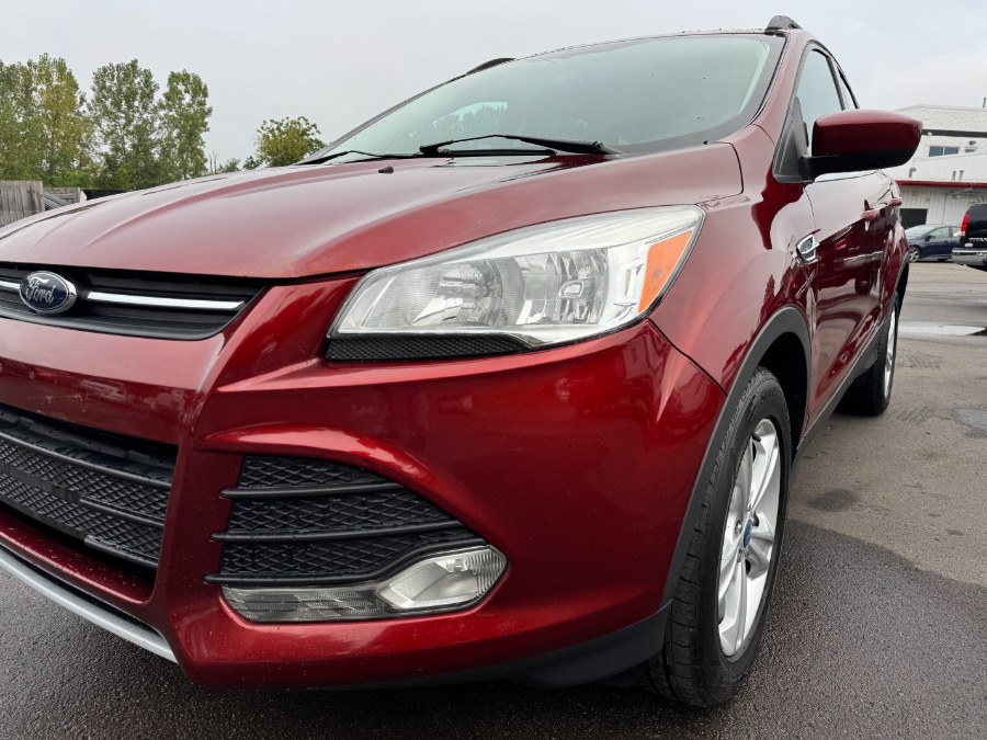 2014 Ford Escape FWD 4dr SE, available for sale in Ortonville, Michigan | Marsh Auto Sales LLC. Ortonville, Michigan 2014 Ford Escape FWD 4dr SE, available for sale in Ortonville, Michigan | Marsh Auto Sales LLC. Ortonville, Michigan