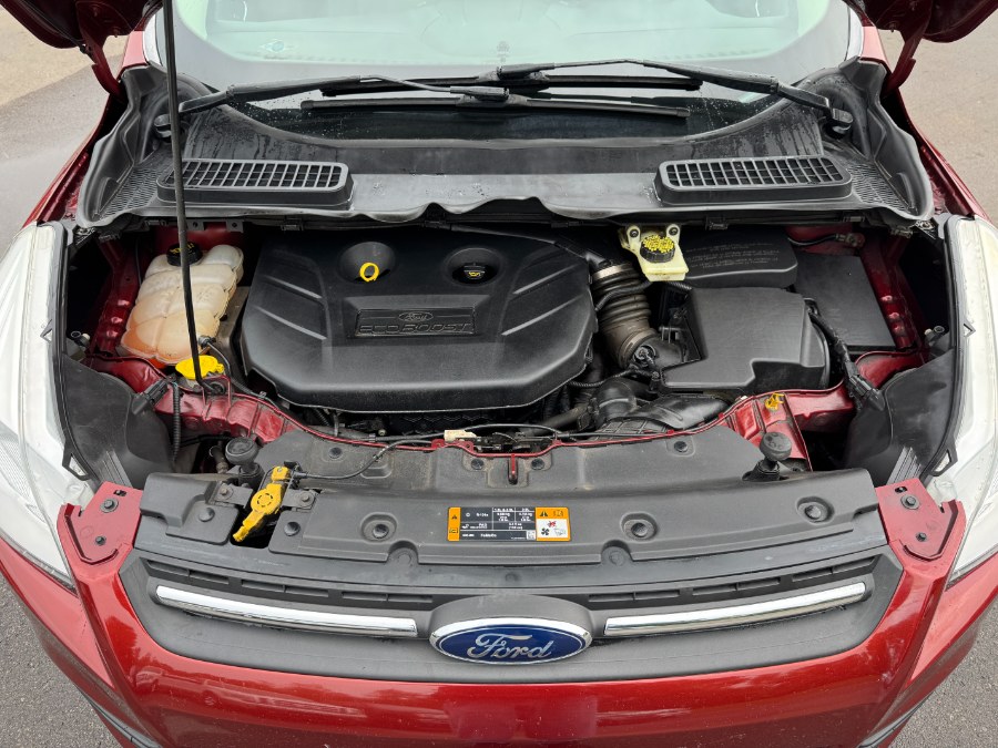 2014 Ford Escape FWD 4dr SE, available for sale in Ortonville, Michigan | Marsh Auto Sales LLC. Ortonville, Michigan 2014 Ford Escape FWD 4dr SE, available for sale in Ortonville, Michigan | Marsh Auto Sales LLC. Ortonville, Michigan