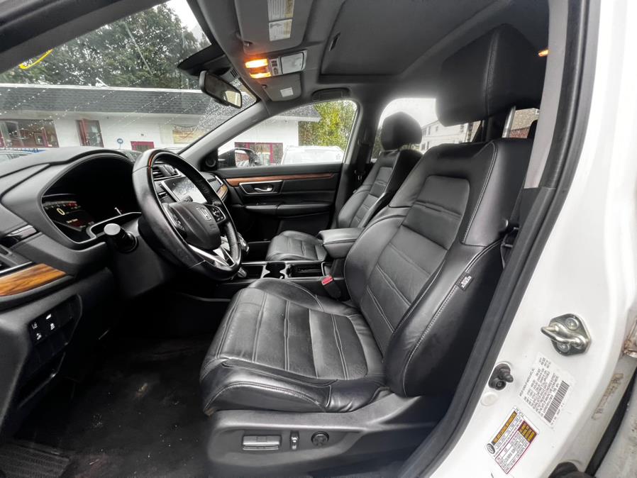 2017 Honda CR-V EX-L AWD, available for sale in Worcester, Massachusetts | Sophia's Auto Sales Inc. Worcester, Massachusetts 2017 Honda CR-V EX-L AWD, available for sale in Worcester, Massachusetts | Sophia's Auto Sales Inc. Worcester, Massachusetts