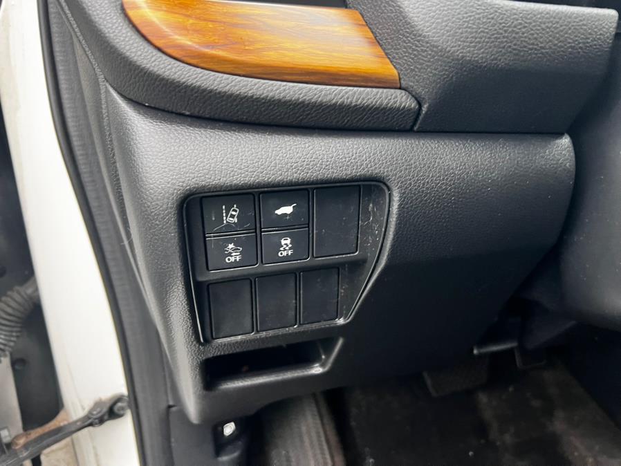 2017 Honda CR-V EX-L AWD, available for sale in Worcester, Massachusetts | Sophia's Auto Sales Inc. Worcester, Massachusetts 2017 Honda CR-V EX-L AWD, available for sale in Worcester, Massachusetts | Sophia's Auto Sales Inc. Worcester, Massachusetts