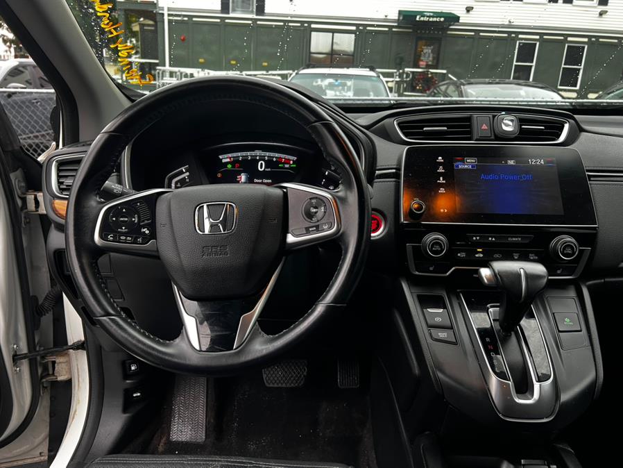 2017 Honda CR-V EX-L AWD, available for sale in Worcester, Massachusetts | Sophia's Auto Sales Inc. Worcester, Massachusetts 2017 Honda CR-V EX-L AWD, available for sale in Worcester, Massachusetts | Sophia's Auto Sales Inc. Worcester, Massachusetts