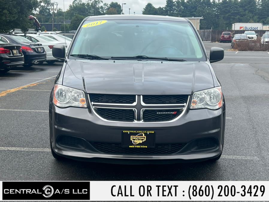 2017 Dodge Grand Caravan SE photo 2