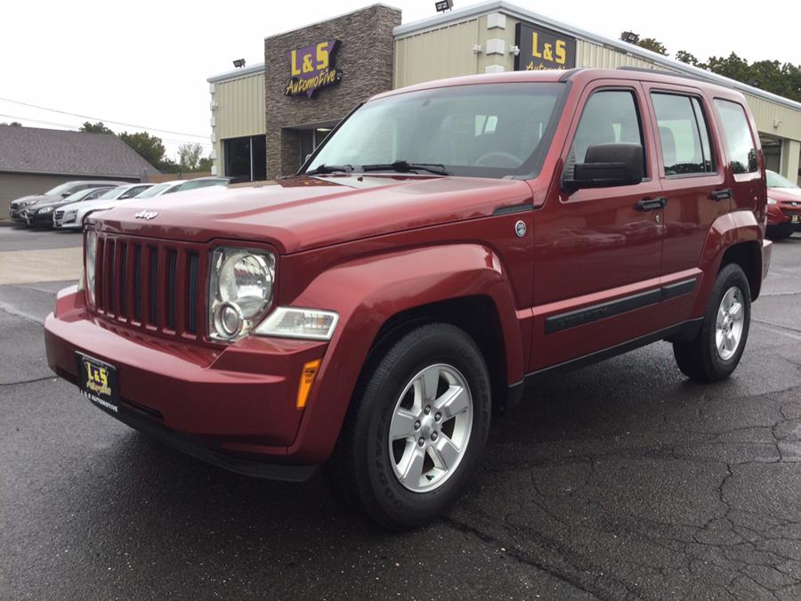 Used 2012 Jeep Liberty in Plantsville, Connecticut | L&S Automotive LLC. Plantsville, Connecticut