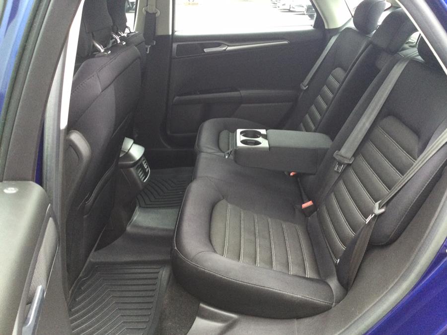 2014 Ford Fusion SE photo 7