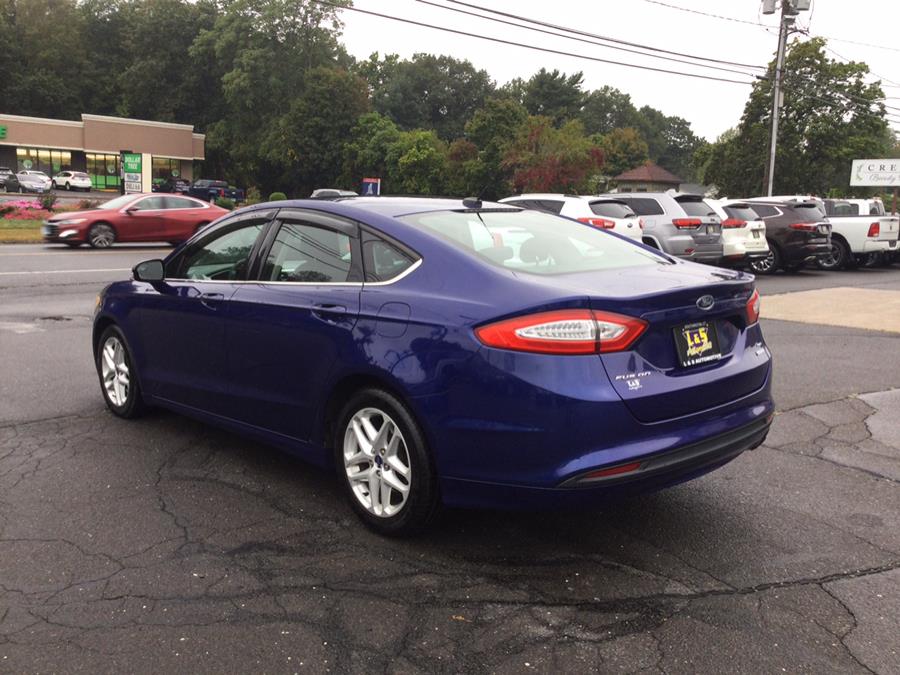 2014 Ford Fusion SE photo 29