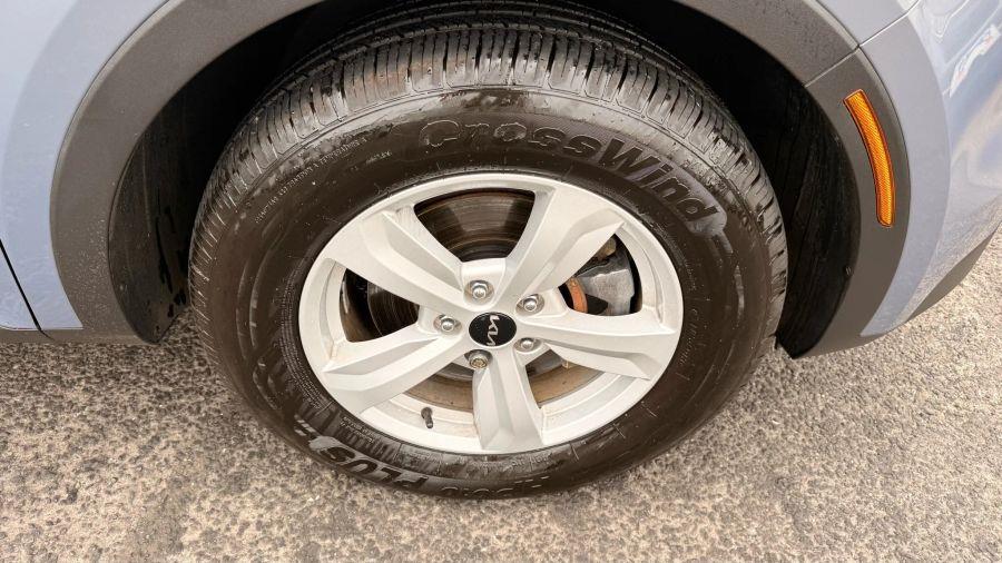 2023 Kia Sorento LX Sport Utility 4D, available for sale in Linden, New Jersey | Route 27 Auto Mall. Linden, New Jersey 2023 Kia Sorento LX Sport Utility 4D, available for sale in Linden, New Jersey | Route 27 Auto Mall. Linden, New Jersey