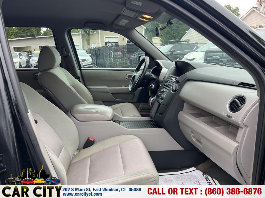 2015 Honda Pilot 4WD 4dr EX, available for sale in East Windsor, Connecticut | Car City LLC. East Windsor, Connecticut 2015 Honda Pilot 4WD 4dr EX, available for sale in East Windsor, Connecticut | Car City LLC. East Windsor, Connecticut