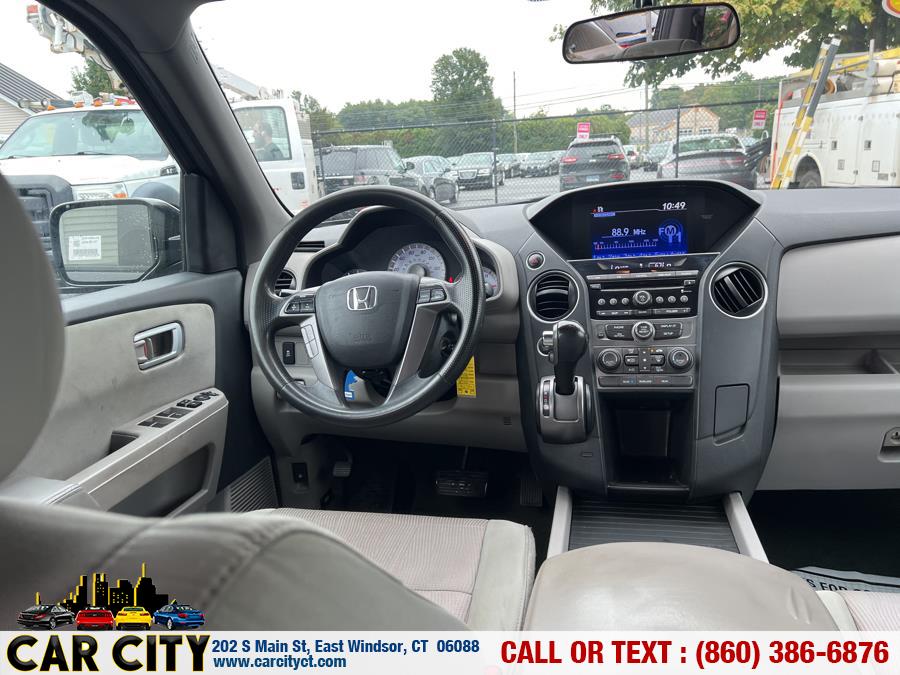 2015 Honda Pilot 4WD 4dr EX, available for sale in East Windsor, Connecticut | Car City LLC. East Windsor, Connecticut 2015 Honda Pilot 4WD 4dr EX, available for sale in East Windsor, Connecticut | Car City LLC. East Windsor, Connecticut