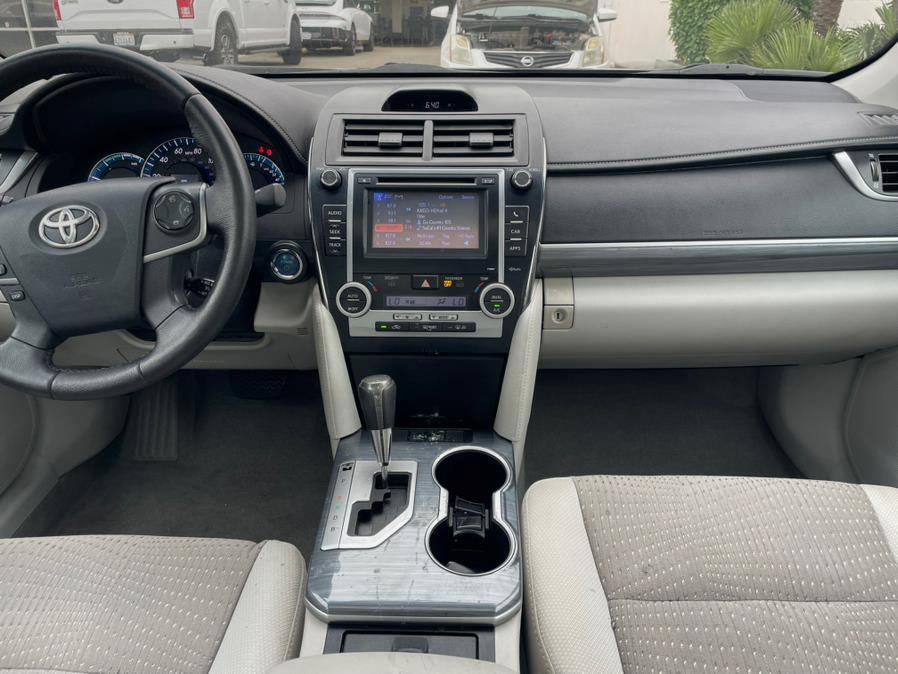 2012 Toyota Camry Hybrid 4dr Sdn XLE, available for sale in Hawaiian Gardens, California | Luxe Motors. Hawaiian Gardens, California 2012 Toyota Camry Hybrid 4dr Sdn XLE, available for sale in Hawaiian Gardens, California | Luxe Motors. Hawaiian Gardens, California