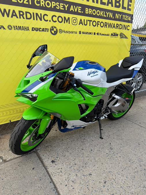 2024 KAWASAKI NINJA ZX-6R 40TH ANNIVERSARY, available for sale in Brooklyn, New York | Autoforward Motors Inc.. Brooklyn, New York 2024 KAWASAKI NINJA ZX-6R 40TH ANNIVERSARY, available for sale in Brooklyn, New York | Autoforward Motors Inc.. Brooklyn, New York