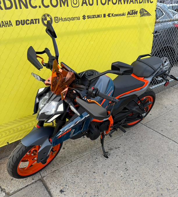 2024 KTM DUKE 390 ABS, available for sale in Brooklyn, New York | Autoforward Motors Inc.. Brooklyn, New York 2024 KTM DUKE 390 ABS, available for sale in Brooklyn, New York | Autoforward Motors Inc.. Brooklyn, New York