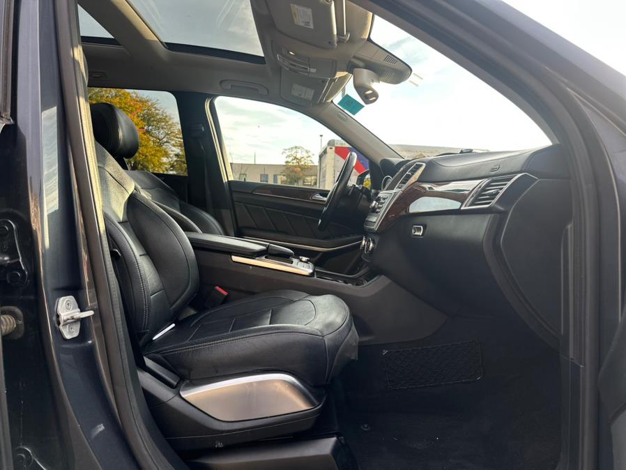 2015 Mercedes-Benz GL-Class 4MATIC 4dr GL 550, available for sale in Plainfield, New Jersey | Best Cars R Us LLC. Plainfield, New Jersey 2015 Mercedes-Benz GL-Class 4MATIC 4dr GL 550, available for sale in Plainfield, New Jersey | Best Cars R Us LLC. Plainfield, New Jersey