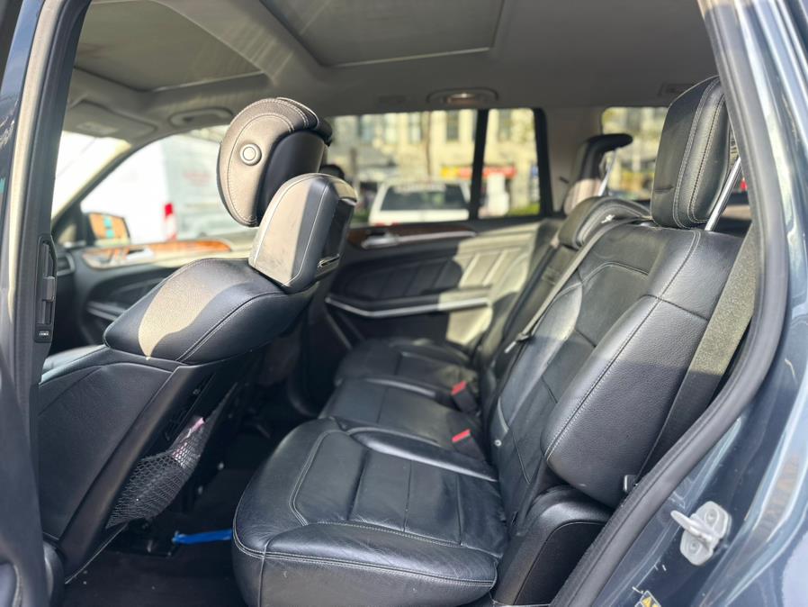 2015 Mercedes-Benz GL-Class 4MATIC 4dr GL 550, available for sale in Plainfield, New Jersey | Best Cars R Us LLC. Plainfield, New Jersey 2015 Mercedes-Benz GL-Class 4MATIC 4dr GL 550, available for sale in Plainfield, New Jersey | Best Cars R Us LLC. Plainfield, New Jersey