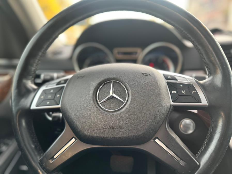 2015 Mercedes-Benz GL-Class 4MATIC 4dr GL 550, available for sale in Plainfield, New Jersey | Best Cars R Us LLC. Plainfield, New Jersey 2015 Mercedes-Benz GL-Class 4MATIC 4dr GL 550, available for sale in Plainfield, New Jersey | Best Cars R Us LLC. Plainfield, New Jersey