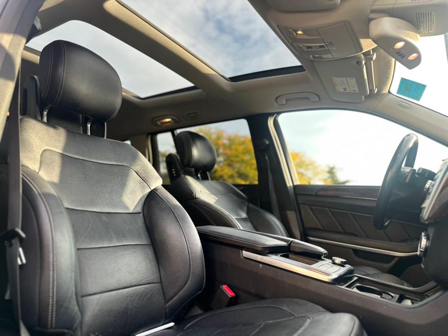 2015 Mercedes-Benz GL-Class 4MATIC 4dr GL 550, available for sale in Plainfield, New Jersey | Best Cars R Us LLC. Plainfield, New Jersey 2015 Mercedes-Benz GL-Class 4MATIC 4dr GL 550, available for sale in Plainfield, New Jersey | Best Cars R Us LLC. Plainfield, New Jersey