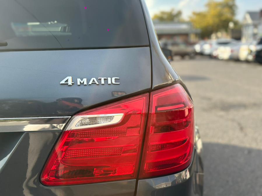 2015 Mercedes-Benz GL-Class 4MATIC 4dr GL 550, available for sale in Plainfield, New Jersey | Best Cars R Us LLC. Plainfield, New Jersey 2015 Mercedes-Benz GL-Class 4MATIC 4dr GL 550, available for sale in Plainfield, New Jersey | Best Cars R Us LLC. Plainfield, New Jersey