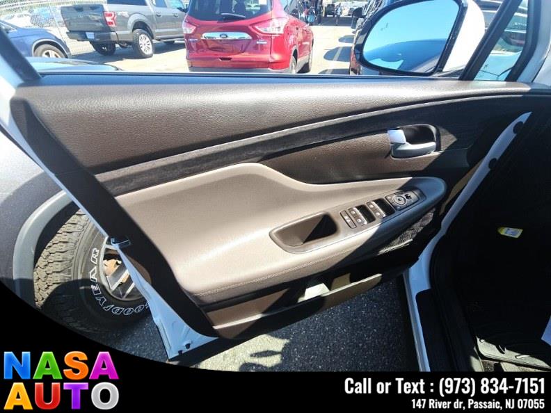 2019 Hyundai Santa Fe SEL Plus 2.4L Auto AWD, available for sale in Passaic, New Jersey | Nasa Auto. Passaic, New Jersey 2019 Hyundai Santa Fe SEL Plus 2.4L Auto AWD, available for sale in Passaic, New Jersey | Nasa Auto. Passaic, New Jersey