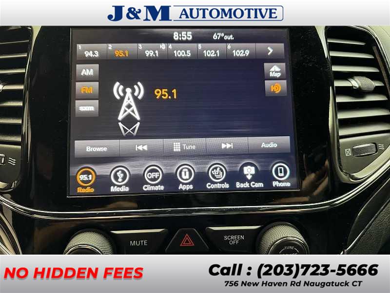 2019 Jeep Grand Cherokee Overland, available for sale in Naugatuck, Connecticut | J&M Automotive Sls&Svc LLC. Naugatuck, Connecticut 2019 Jeep Grand Cherokee Overland, available for sale in Naugatuck, Connecticut | J&M Automotive Sls&Svc LLC. Naugatuck, Connecticut