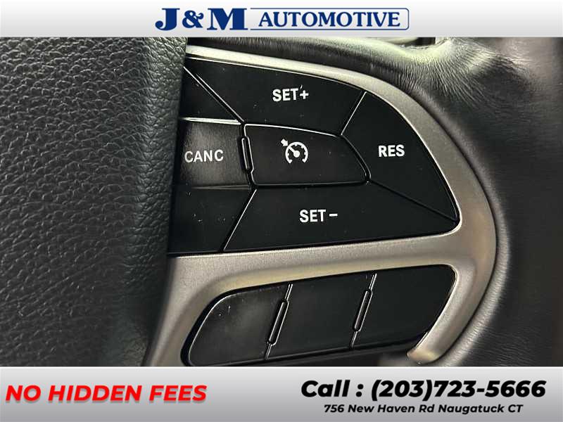 2019 Jeep Grand Cherokee Overland, available for sale in Naugatuck, Connecticut | J&M Automotive Sls&Svc LLC. Naugatuck, Connecticut 2019 Jeep Grand Cherokee Overland, available for sale in Naugatuck, Connecticut | J&M Automotive Sls&Svc LLC. Naugatuck, Connecticut