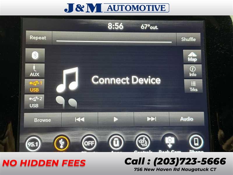 2019 Jeep Grand Cherokee Overland, available for sale in Naugatuck, Connecticut | J&M Automotive Sls&Svc LLC. Naugatuck, Connecticut 2019 Jeep Grand Cherokee Overland, available for sale in Naugatuck, Connecticut | J&M Automotive Sls&Svc LLC. Naugatuck, Connecticut