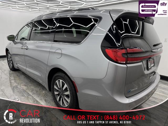 2021 Chrysler Pacifica Hybrid Hybrid Touring L, available for sale in Avenel, New Jersey | Car Revolution. Avenel, New Jersey 2021 Chrysler Pacifica Hybrid Hybrid Touring L, available for sale in Avenel, New Jersey | Car Revolution. Avenel, New Jersey