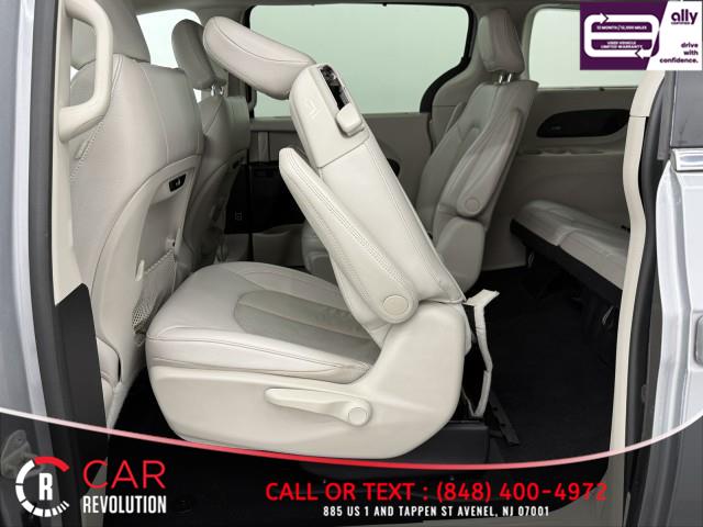 2021 Chrysler Pacifica Hybrid Hybrid Touring L, available for sale in Avenel, New Jersey | Car Revolution. Avenel, New Jersey 2021 Chrysler Pacifica Hybrid Hybrid Touring L, available for sale in Avenel, New Jersey | Car Revolution. Avenel, New Jersey
