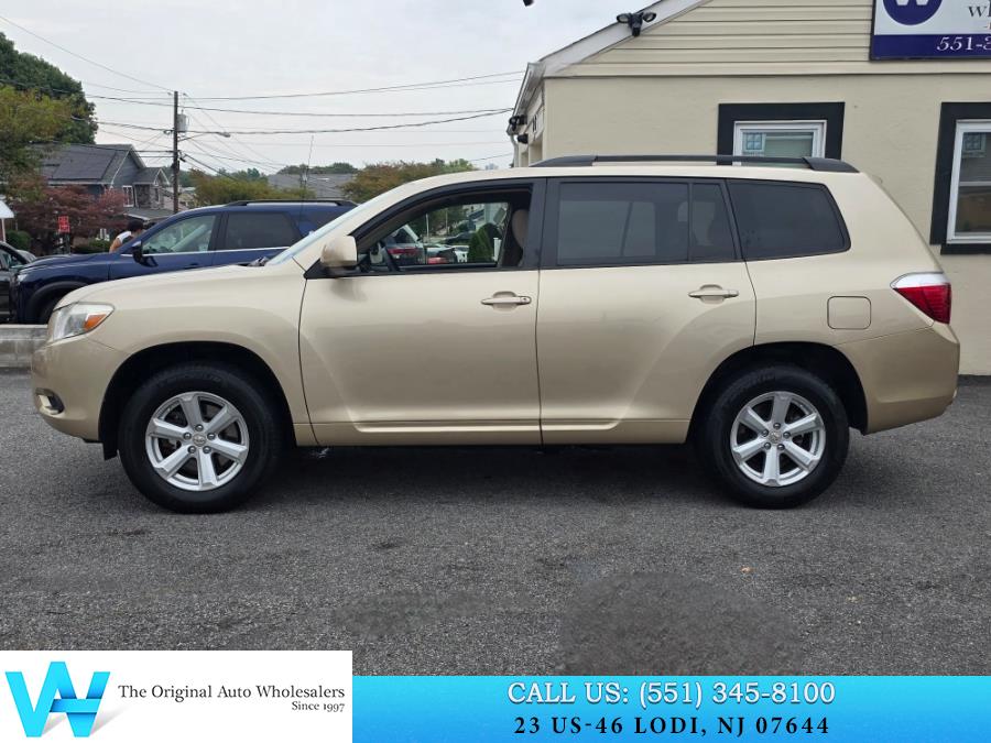2009 Toyota Highlander 4WD 4dr V6 Base (Natl), available for sale in Lodi, New Jersey | AW Auto & Truck Wholesalers, Inc. Lodi, New Jersey 2009 Toyota Highlander 4WD 4dr V6 Base (Natl), available for sale in Lodi, New Jersey | AW Auto & Truck Wholesalers, Inc. Lodi, New Jersey