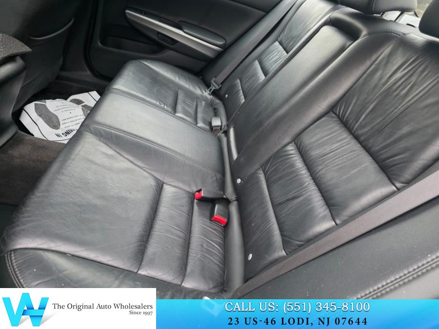 2008 Honda Accord Sedan 4dr V6 Auto EX-L w/Navi, available for sale in Lodi, New Jersey | AW Auto & Truck Wholesalers, Inc. Lodi, New Jersey 2008 Honda Accord Sedan 4dr V6 Auto EX-L w/Navi, available for sale in Lodi, New Jersey | AW Auto & Truck Wholesalers, Inc. Lodi, New Jersey