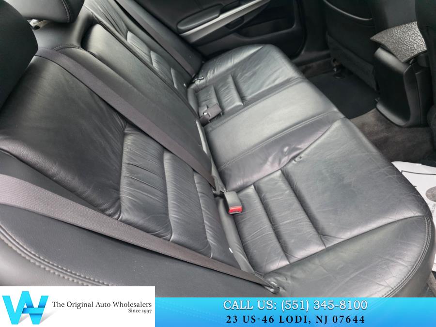 2008 Honda Accord Sedan 4dr V6 Auto EX-L w/Navi, available for sale in Lodi, New Jersey | AW Auto & Truck Wholesalers, Inc. Lodi, New Jersey 2008 Honda Accord Sedan 4dr V6 Auto EX-L w/Navi, available for sale in Lodi, New Jersey | AW Auto & Truck Wholesalers, Inc. Lodi, New Jersey