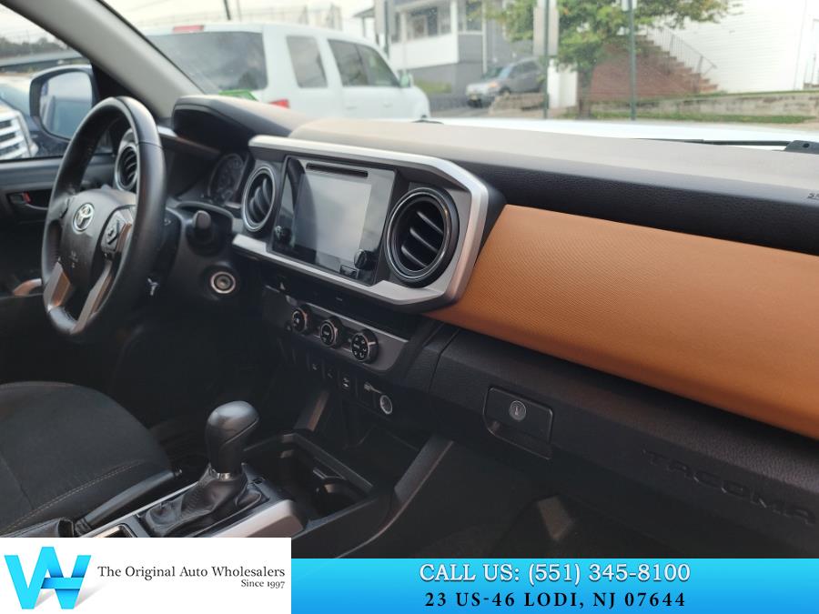2017 Toyota Tacoma SR5 Double Cab 5'' Bed V6 4x2 AT (Natl), available for sale in Lodi, New Jersey | AW Auto & Truck Wholesalers, Inc. Lodi, New Jersey 2017 Toyota Tacoma SR5 Double Cab 5'' Bed V6 4x2 AT (Natl), available for sale in Lodi, New Jersey | AW Auto & Truck Wholesalers, Inc. Lodi, New Jersey