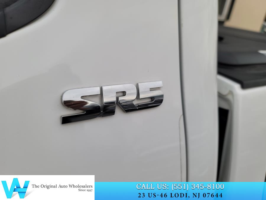 2017 Toyota Tacoma SR5 Double Cab 5'' Bed V6 4x2 AT (Natl), available for sale in Lodi, New Jersey | AW Auto & Truck Wholesalers, Inc. Lodi, New Jersey 2017 Toyota Tacoma SR5 Double Cab 5'' Bed V6 4x2 AT (Natl), available for sale in Lodi, New Jersey | AW Auto & Truck Wholesalers, Inc. Lodi, New Jersey