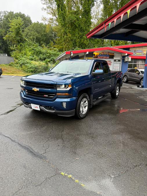 2017 Chevrolet Silverado 1500 4WD Double Cab 143.5" LT w/2LT, available for sale in Windsor Locks, Connecticut | JANNA MOTORS LLC. Windsor Locks, Connecticut 2017 Chevrolet Silverado 1500 4WD Double Cab 143.5" LT w/2LT, available for sale in Windsor Locks, Connecticut | JANNA MOTORS LLC. Windsor Locks, Connecticut