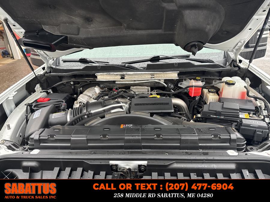 2020 Chevrolet Silverado 3500HD 4WD Reg Cab 142" Work Truck, available for sale in Sabattus, Maine | Sabattus Auto and Truck Sales Inc. Sabattus, Maine 2020 Chevrolet Silverado 3500HD 4WD Reg Cab 142" Work Truck, available for sale in Sabattus, Maine | Sabattus Auto and Truck Sales Inc. Sabattus, Maine
