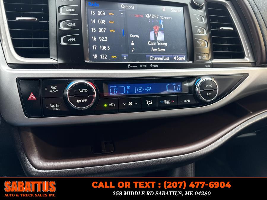 2018 Toyota Highlander XLE V6 AWD (Natl), available for sale in Sabattus, Maine | Sabattus Auto and Truck Sales Inc. Sabattus, Maine 2018 Toyota Highlander XLE V6 AWD (Natl), available for sale in Sabattus, Maine | Sabattus Auto and Truck Sales Inc. Sabattus, Maine