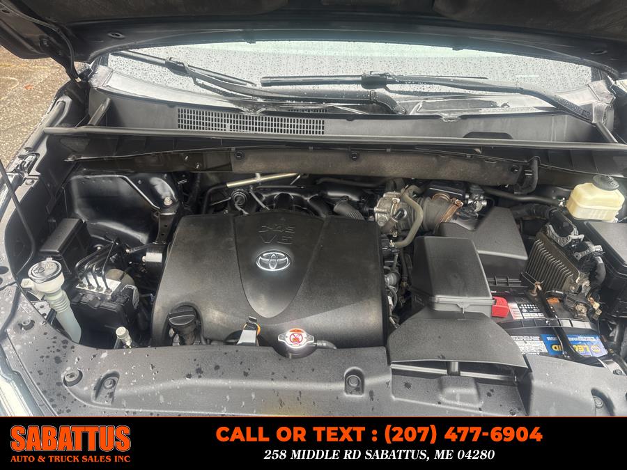 2018 Toyota Highlander XLE V6 AWD (Natl), available for sale in Sabattus, Maine | Sabattus Auto and Truck Sales Inc. Sabattus, Maine 2018 Toyota Highlander XLE V6 AWD (Natl), available for sale in Sabattus, Maine | Sabattus Auto and Truck Sales Inc. Sabattus, Maine