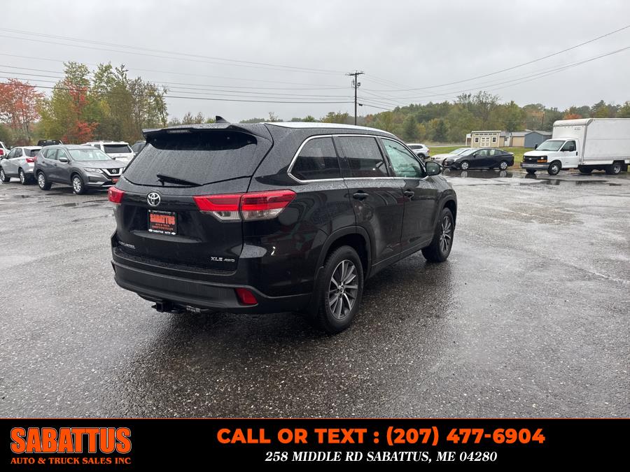 2018 Toyota Highlander XLE V6 AWD (Natl), available for sale in Sabattus, Maine | Sabattus Auto and Truck Sales Inc. Sabattus, Maine 2018 Toyota Highlander XLE V6 AWD (Natl), available for sale in Sabattus, Maine | Sabattus Auto and Truck Sales Inc. Sabattus, Maine