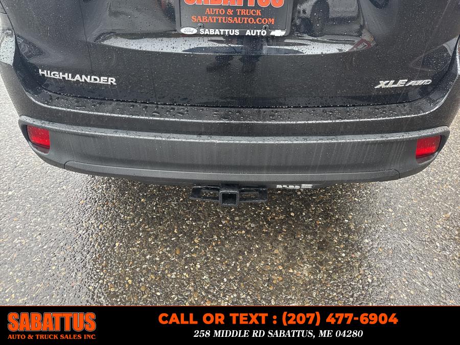 2018 Toyota Highlander XLE V6 AWD (Natl), available for sale in Sabattus, Maine | Sabattus Auto and Truck Sales Inc. Sabattus, Maine 2018 Toyota Highlander XLE V6 AWD (Natl), available for sale in Sabattus, Maine | Sabattus Auto and Truck Sales Inc. Sabattus, Maine