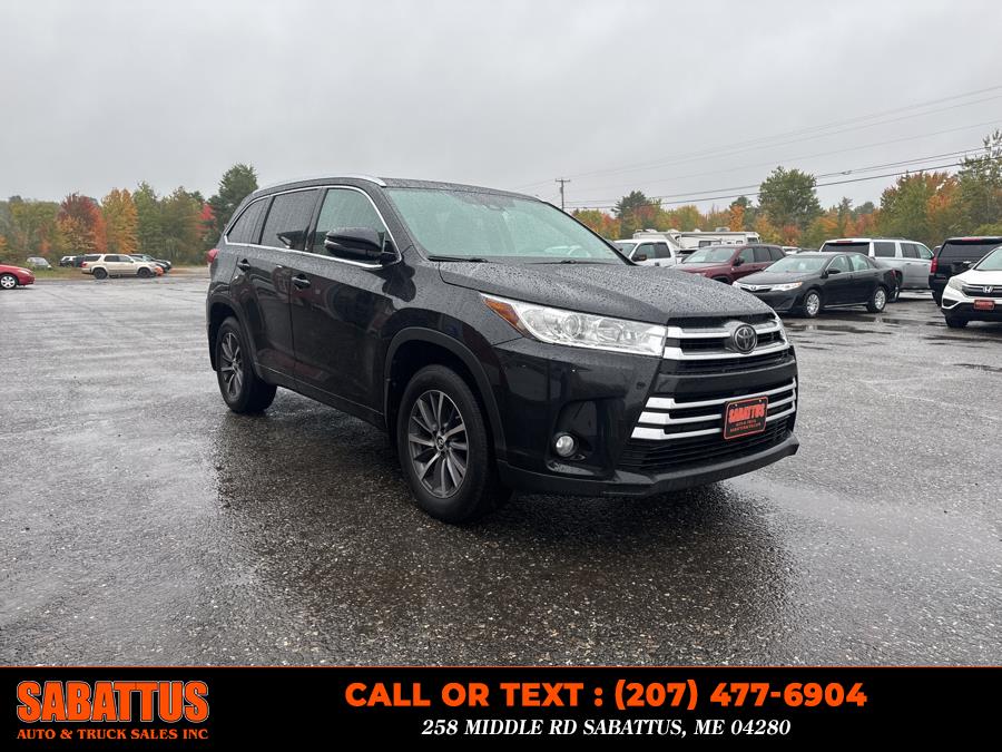 2018 Toyota Highlander XLE V6 AWD (Natl), available for sale in Sabattus, Maine | Sabattus Auto and Truck Sales Inc. Sabattus, Maine 2018 Toyota Highlander XLE V6 AWD (Natl), available for sale in Sabattus, Maine | Sabattus Auto and Truck Sales Inc. Sabattus, Maine