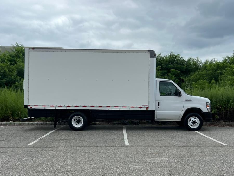2019 Ford E-350 E-Series Cutaway 16FT MORGAN DRY BOX 176" WB, available for sale in Paterson, New Jersey | Speedway Commercial Motors LLC. Paterson, New Jersey 2019 Ford E-350 E-Series Cutaway 16FT MORGAN DRY BOX 176" WB, available for sale in Paterson, New Jersey | Speedway Commercial Motors LLC. Paterson, New Jersey