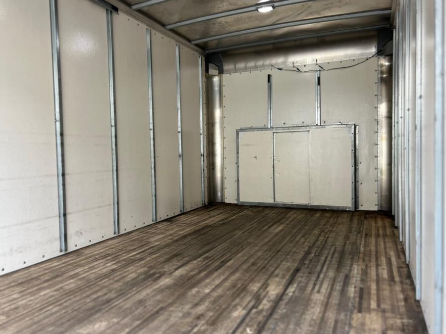 2019 Ford E-350 E-Series Cutaway 16FT MORGAN DRY BOX 176" WB, available for sale in Paterson, New Jersey | Speedway Commercial Motors LLC. Paterson, New Jersey 2019 Ford E-350 E-Series Cutaway 16FT MORGAN DRY BOX 176" WB, available for sale in Paterson, New Jersey | Speedway Commercial Motors LLC. Paterson, New Jersey