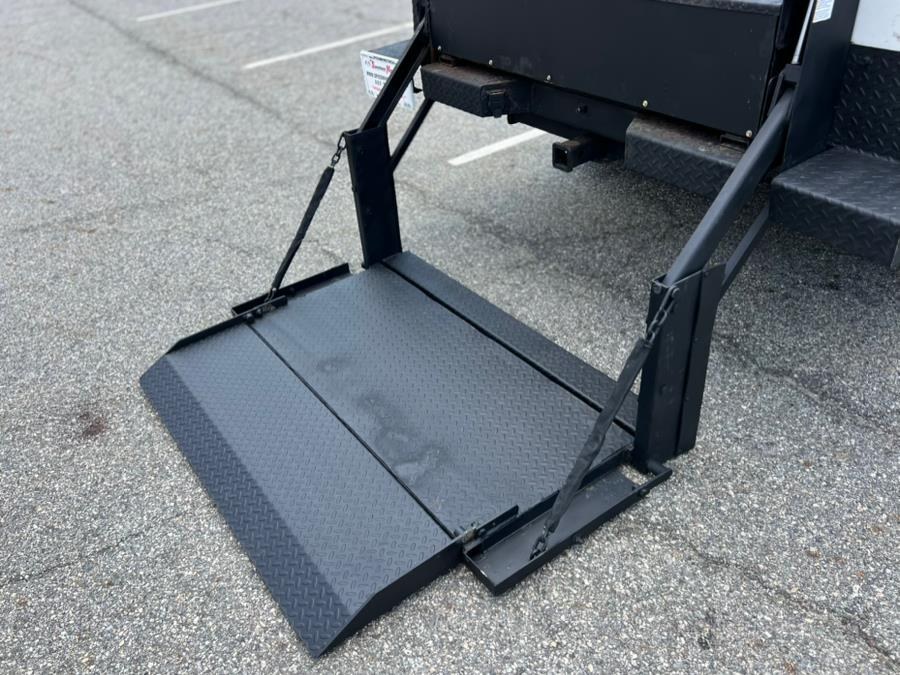 2018 Ram 2500 Tradesman 4x4 Reg Cab 8'' Box Stahl Utility Body with Tommy Gate & Plow Prep, available for sale in Paterson, New Jersey | Speedway Commercial Motors LLC. Paterson, New Jersey 2018 Ram 2500 Tradesman 4x4 Reg Cab 8'' Box Stahl Utility Body with Tommy Gate & Plow Prep, available for sale in Paterson, New Jersey | Speedway Commercial Motors LLC. Paterson, New Jersey
