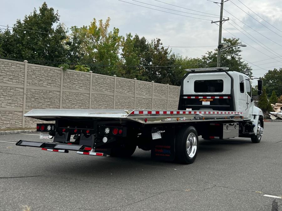 2025 HINO L6 EXTENDED CAB JERR-DAN ROLLBACK Jerr-Dan 22NGAF6T-W-LP Rollback Body 22 ft x 102, available for sale in Paterson, New Jersey | Speedway Commercial Motors LLC. Paterson, New Jersey 2025 HINO L6 EXTENDED CAB JERR-DAN ROLLBACK Jerr-Dan 22NGAF6T-W-LP Rollback Body 22 ft x 102, available for sale in Paterson, New Jersey | Speedway Commercial Motors LLC. Paterson, New Jersey