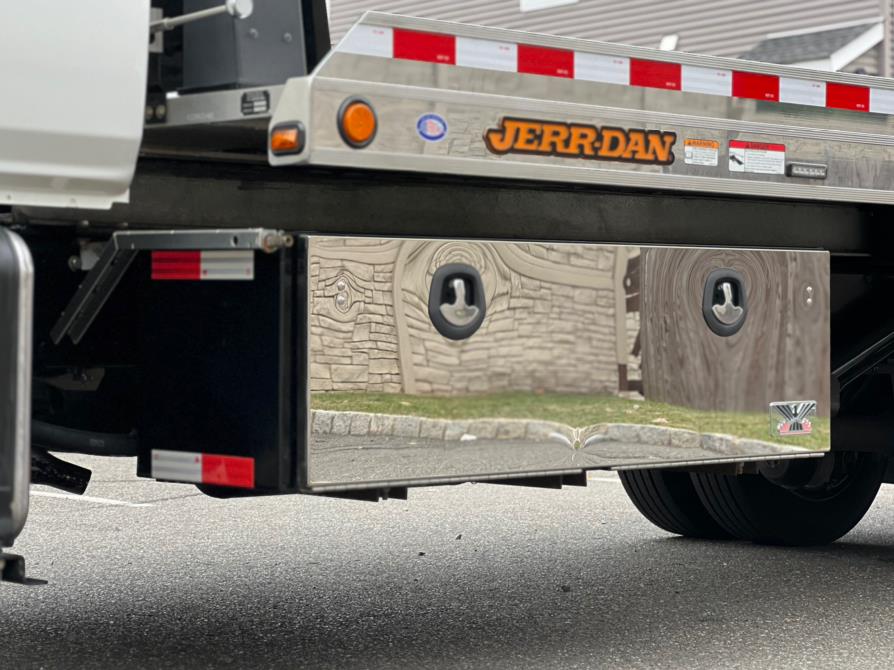 2025 HINO L6 EXTENDED CAB JERR-DAN ROLLBACK Jerr-Dan 22NGAF6T-W-LP Rollback Body 22 ft x 102, available for sale in Paterson, New Jersey | Speedway Commercial Motors LLC. Paterson, New Jersey 2025 HINO L6 EXTENDED CAB JERR-DAN ROLLBACK Jerr-Dan 22NGAF6T-W-LP Rollback Body 22 ft x 102, available for sale in Paterson, New Jersey | Speedway Commercial Motors LLC. Paterson, New Jersey