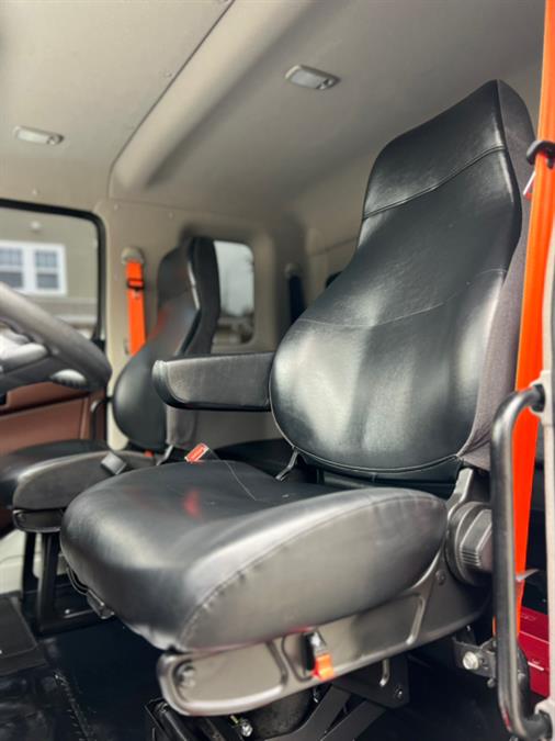 2025 HINO L6 EXTENDED CAB JERR-DAN ROLLBACK Jerr-Dan 22NGAF6T-W-LP Rollback Body 22 ft x 102, available for sale in Paterson, New Jersey | Speedway Motors LLC. Paterson, New Jersey 2025 HINO L6 EXTENDED CAB JERR-DAN ROLLBACK Jerr-Dan 22NGAF6T-W-LP Rollback Body 22 ft x 102, available for sale in Paterson, New Jersey | Speedway Motors LLC. Paterson, New Jersey